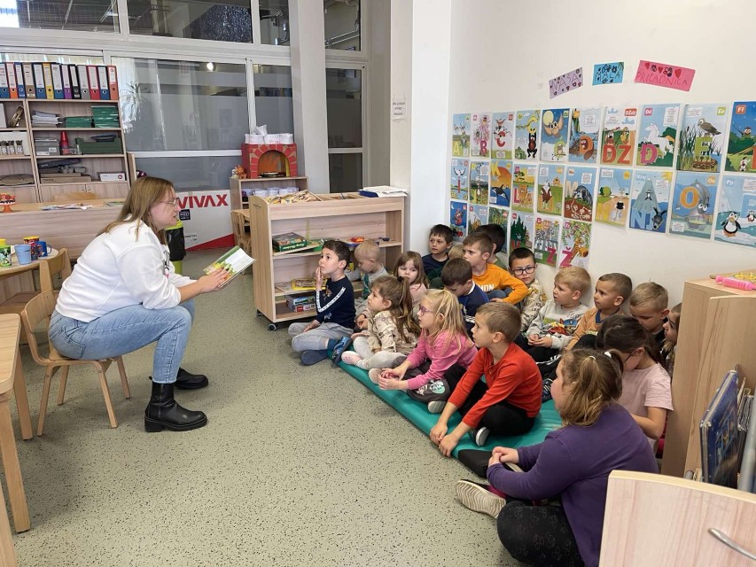 IMG-65e018ece8936d8f0a35828acb28ed8f-V (Custom)