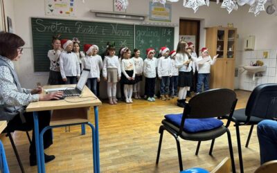 BOŽIĆNA PRIREDBA UČENIKA PŠ REPAŠ