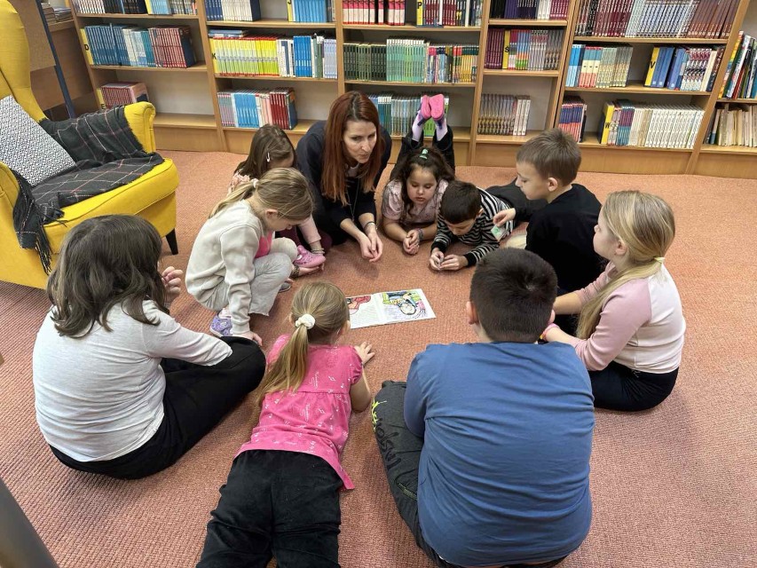 IMG-0022578d1adb15282eba954682e3ded6-V (Custom)