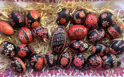 UČENIČKA ZADRUGA NA RADIONICI PISANICA