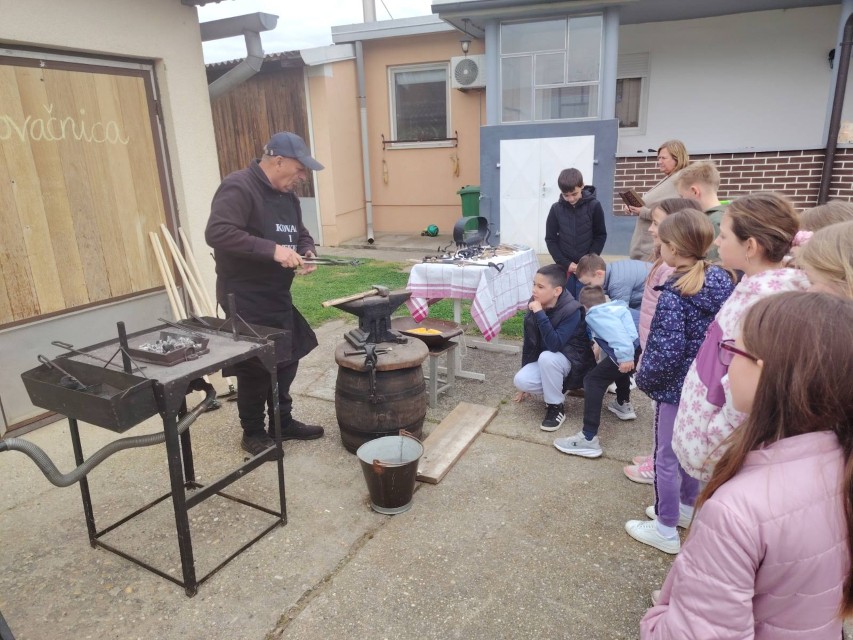 viber_slika_2026-04-15_20-52-24-009 (Custom)