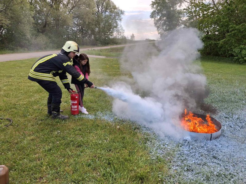 viber_slika_2026-04-22_09-30-37-767 (Custom)