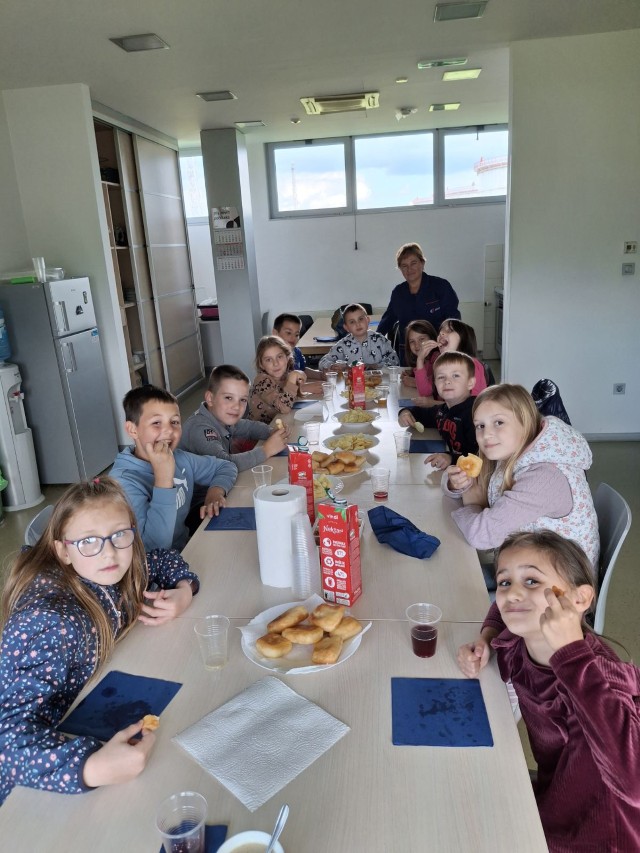 viber_slika_2026-04-22_09-30-37-822 (Custom)